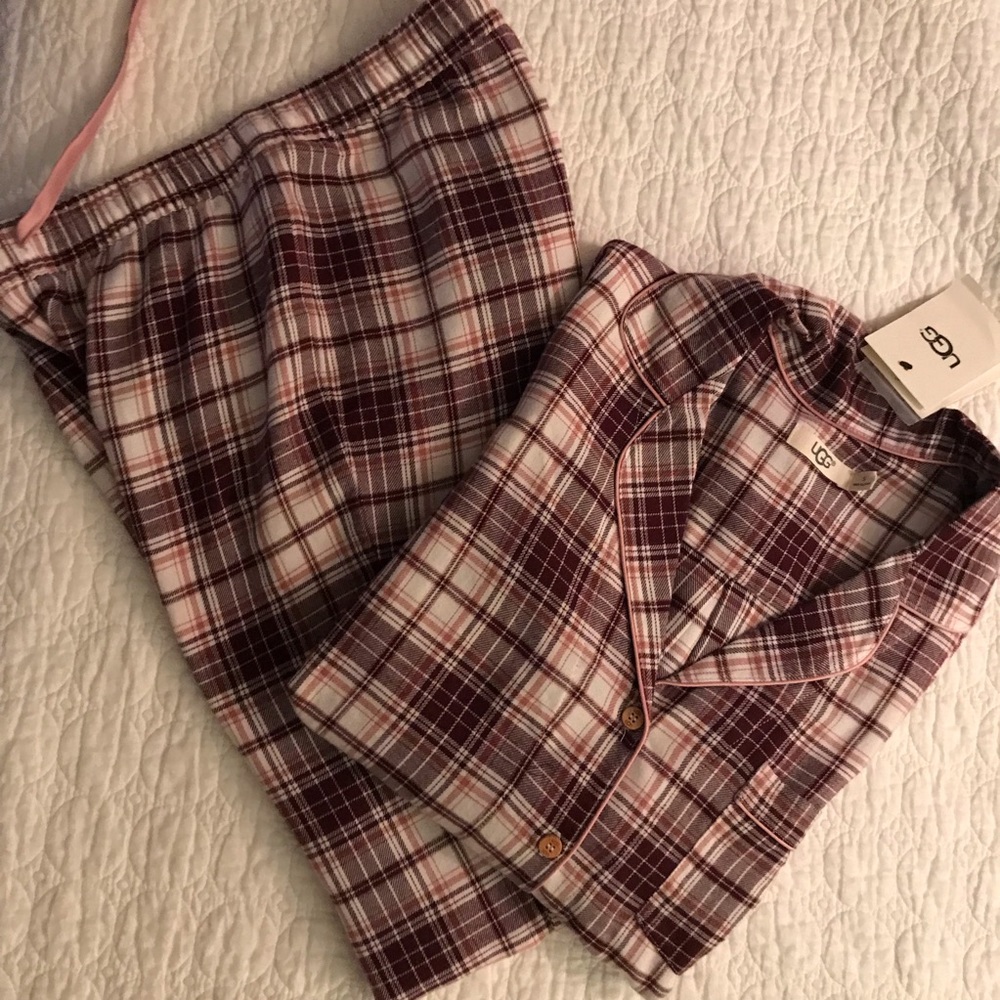 UGG pj set ☁️☁️☁️so soft